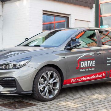 Intensivfahrschule S-Drive Fahrzeuge