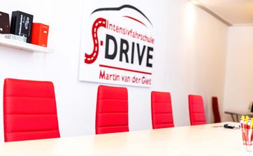 Intensivfahrschule S-Drive Fahrschule